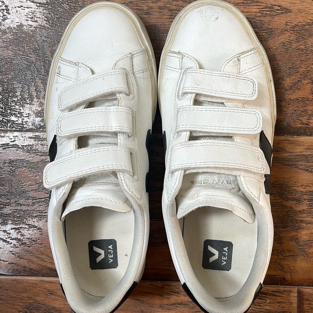 Veja Velcro Slip On Sneakers- 9.5